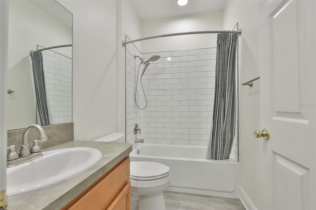 708 COADE STONE DRIVE, Seffner, FL 33584