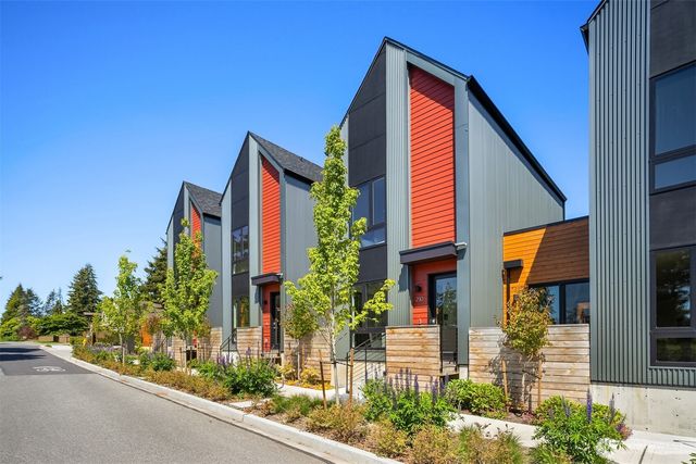 200 Shepard Way NW, Bainbridge Island, WA 98110