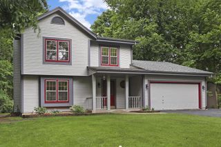 28821 Raab DRIVE, Waterford, WI 53185
