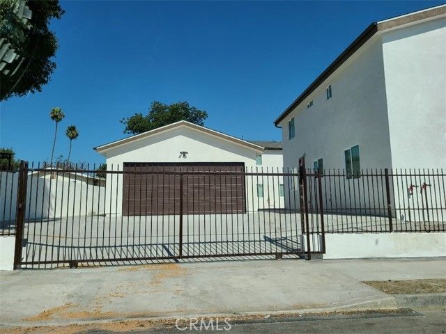 3216 E Morgan Avenue, Los Angeles, CA 90011