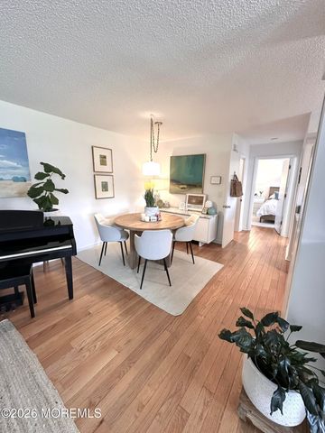 101 Wharfside Drive, Monmouth Beach, NJ 07750