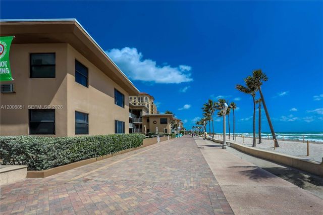 3300 N Surf Rd 17A, Hollywood, FL 33019