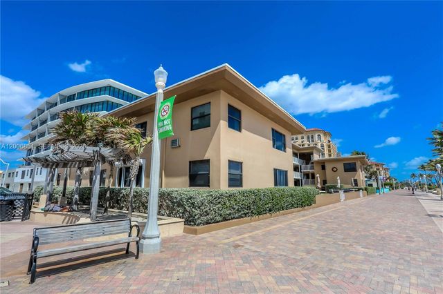 3300 N Surf Rd 17A, Hollywood, FL 33019