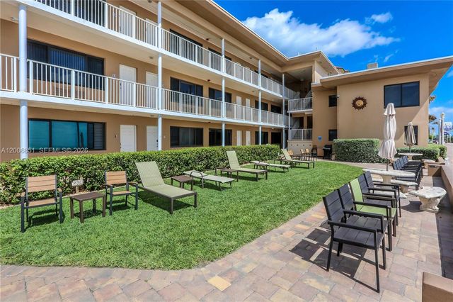 3300 N Surf Rd 17A, Hollywood, FL 33019