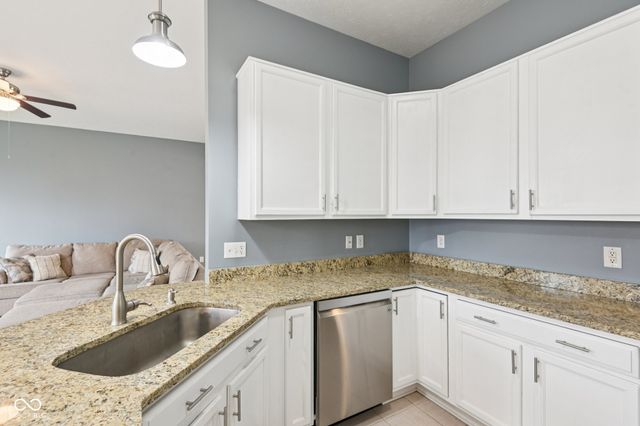 11588 Klotz Farm Boulevard, Fishers, IN 46037