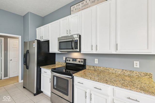 11588 Klotz Farm Boulevard, Fishers, IN 46037