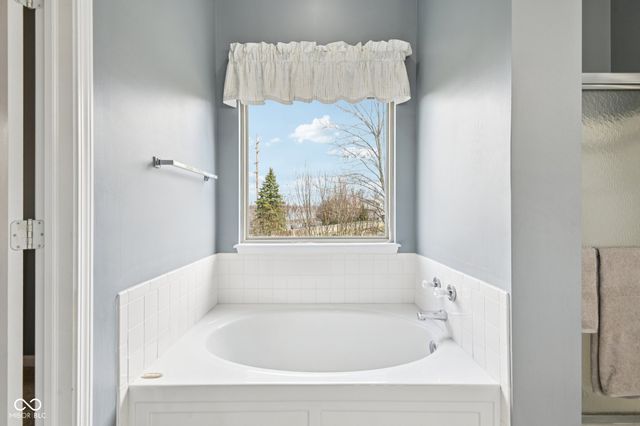 11588 Klotz Farm Boulevard, Fishers, IN 46037