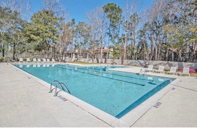 7882 Montview Road, North Charleston, SC 29418