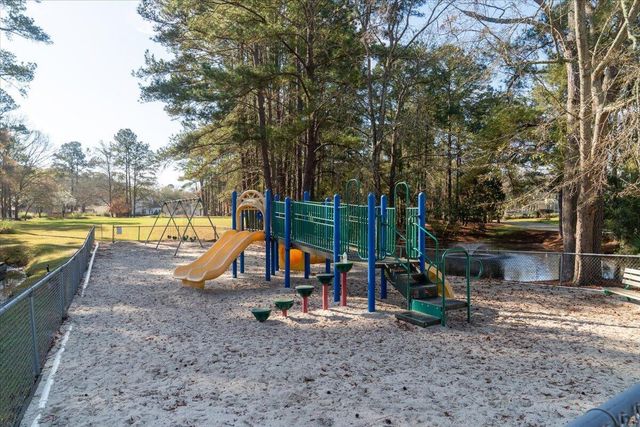 7882 Montview Road, North Charleston, SC 29418