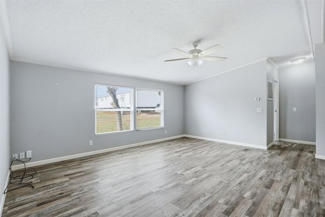 907 Mojave Trail, Granbury, TX 76048