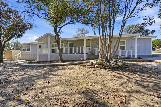 907 Mojave Trail, Granbury, TX 76048