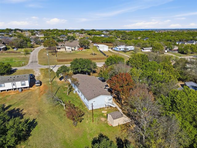907 Mojave Trail, Granbury, TX 76048