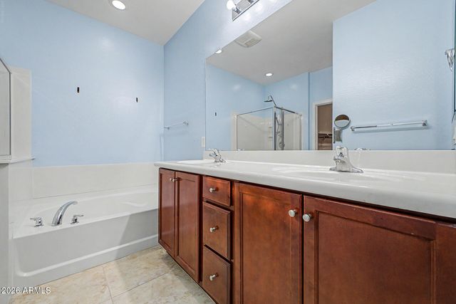 5712 W MILADA Drive, Laveen, AZ 85339