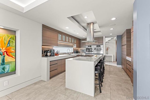 5 Spinnaker Way, Coronado, CA 92118