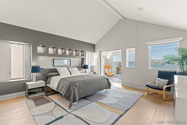 5 Spinnaker Way, Coronado, CA 92118