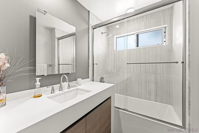 5 Spinnaker Way, Coronado, CA 92118