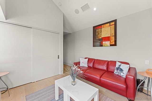 5 Spinnaker Way, Coronado, CA 92118