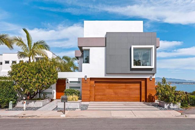 5 Spinnaker Way, Coronado, CA 92118