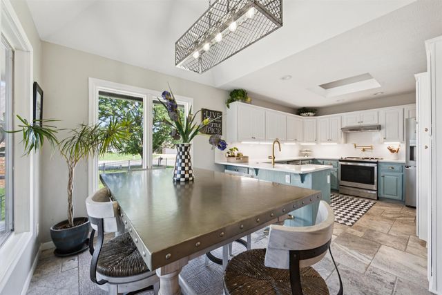 4635 N Cobblestone St, Wichita, KS 67204