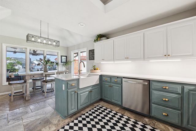 4635 N Cobblestone St, Wichita, KS 67204