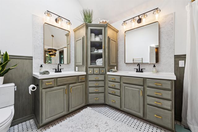 4635 N Cobblestone St, Wichita, KS 67204