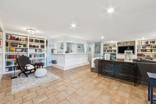 4635 N Cobblestone St, Wichita, KS 67204