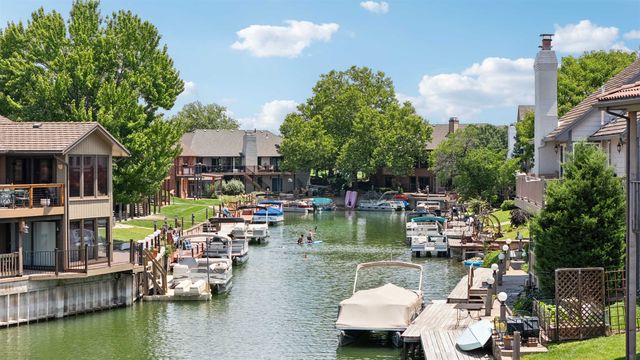 4635 N Cobblestone St, Wichita, KS 67204