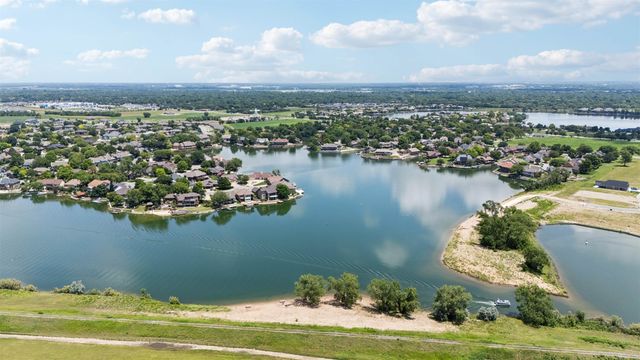 4635 N Cobblestone St, Wichita, KS 67204