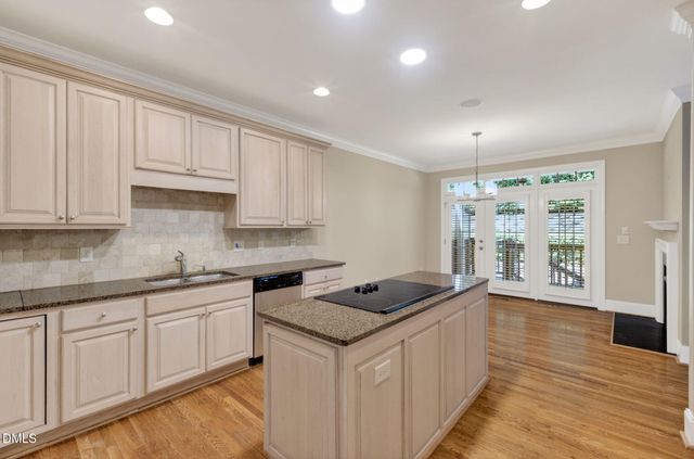812 Running Brook Trail, Raleigh, NC 27609