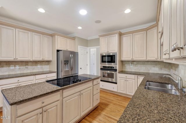 812 Running Brook Trail, Raleigh, NC 27609