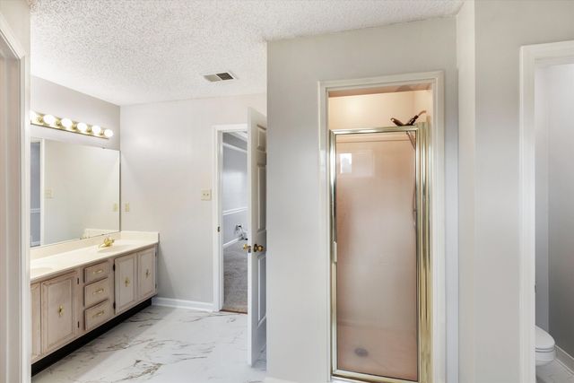 9054 CHIMNEYROCK BLVD, Memphis, TN 38016