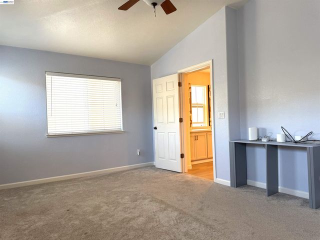 1116 Cunningham St, Vallejo, CA 94590