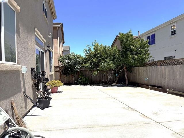 1116 Cunningham St, Vallejo, CA 94590
