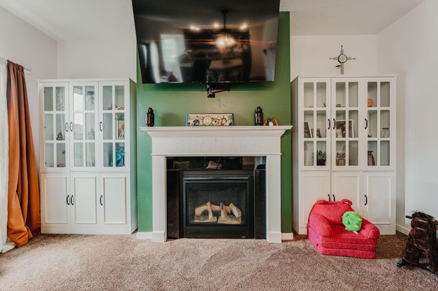 48 Thoreau Drive, Ashville, OH 43103