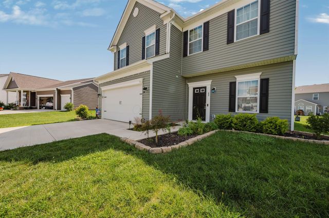 48 Thoreau Drive, Ashville, OH 43103