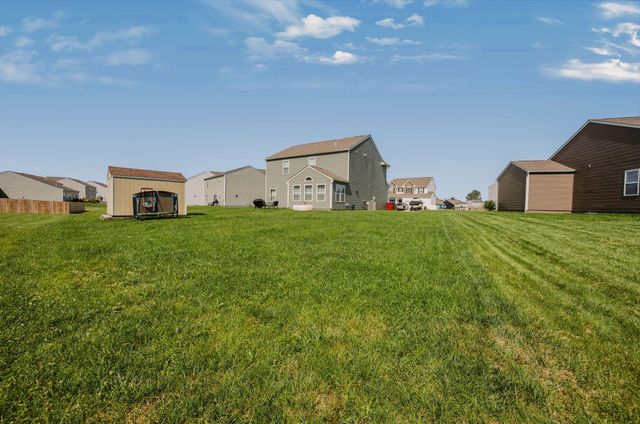48 Thoreau Drive, Ashville, OH 43103