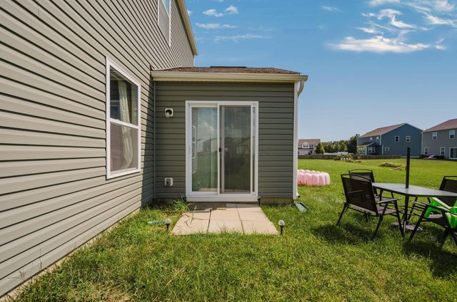 48 Thoreau Drive, Ashville, OH 43103