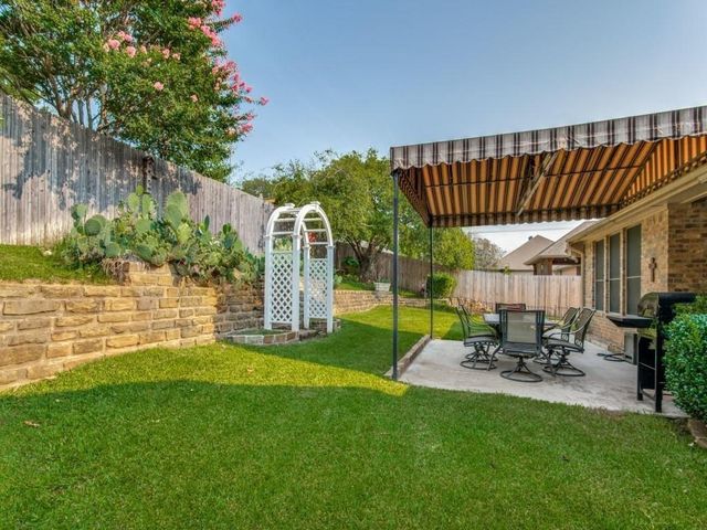2945 Silvercrest, Grapevine, TX 76051