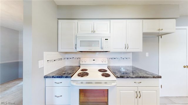 143 East Garwood Drive, Tallmadge, OH 44278