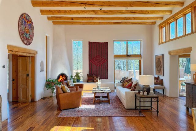 525 Camino Militar, Santa Fe, NM 87501