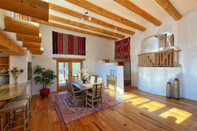 525 Camino Militar, Santa Fe, NM 87501