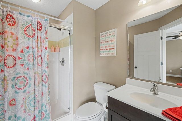 11665 Azure Court, Inver Grove Heights, MN 55077