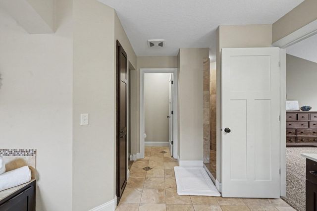 11665 Azure Court, Inver Grove Heights, MN 55077