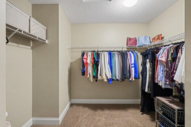 11665 Azure Court, Inver Grove Heights, MN 55077