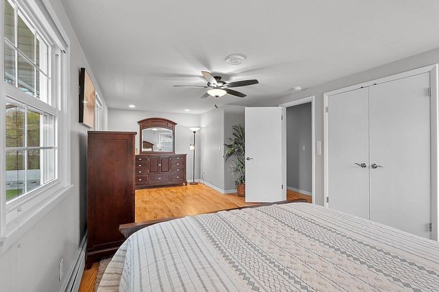 1335 RIDGEWAY BOULEVARD, De Pere, WI 54115