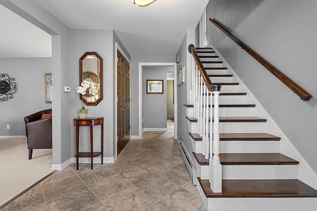 1335 RIDGEWAY BOULEVARD, De Pere, WI 54115