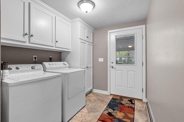 1335 RIDGEWAY BOULEVARD, De Pere, WI 54115