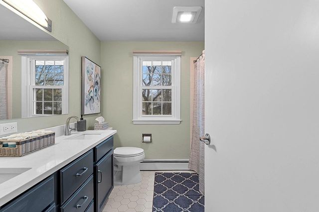 1335 RIDGEWAY BOULEVARD, De Pere, WI 54115