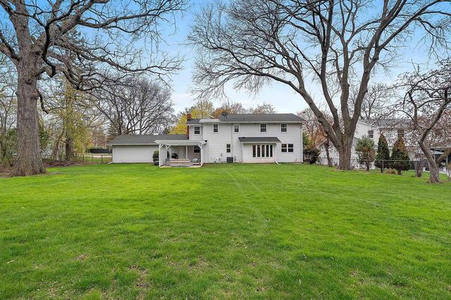 1335 RIDGEWAY BOULEVARD, De Pere, WI 54115
