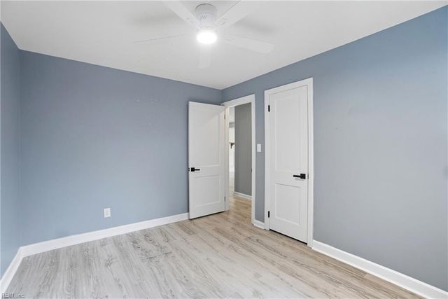21 Gibson RD, Hampton, VA 23669